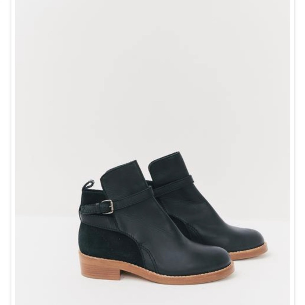 Acne black clover boots. Great condition! Worn only a few times